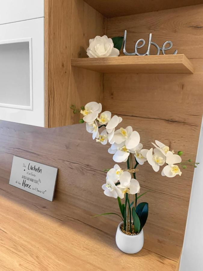 Traum Panorama Apartment Mit Berg & Seeblick Altmünster エクステリア 写真